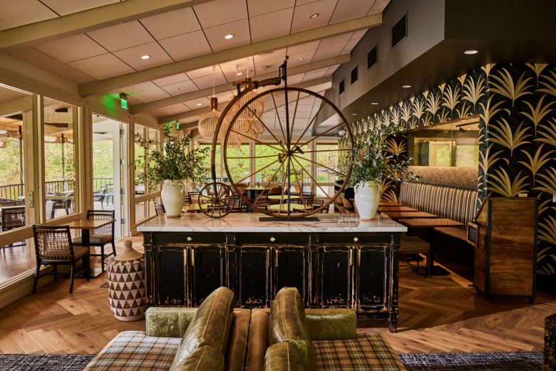Sand Hill Sundeck 2