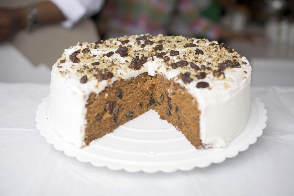 Lloyd's Carrot Cake 4