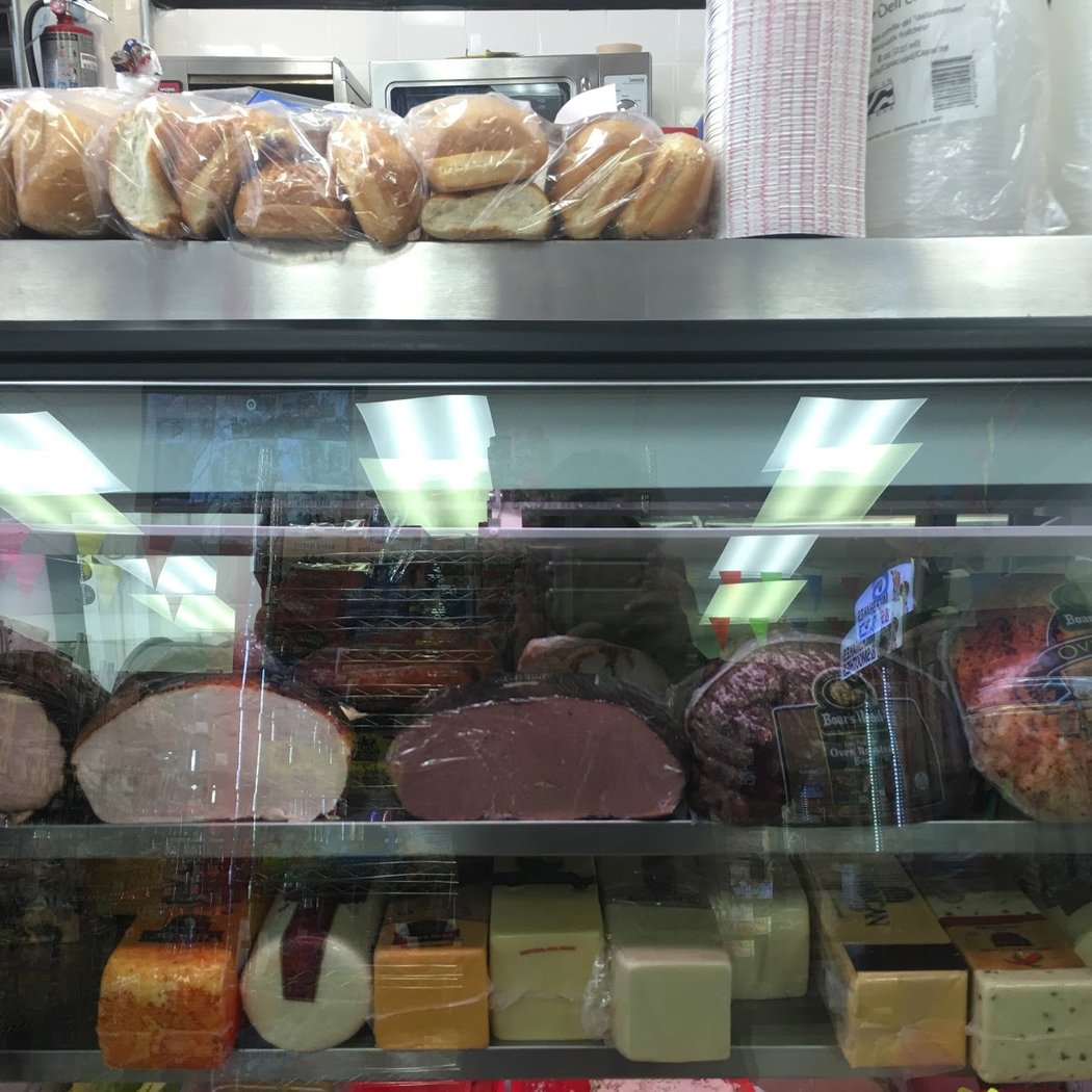 Rainbow market and deli 1