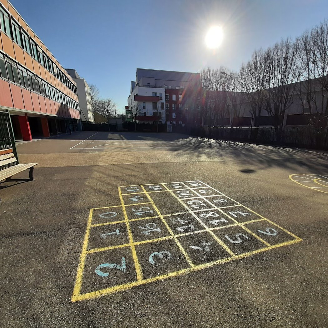Elementary School Léo-Orville 2