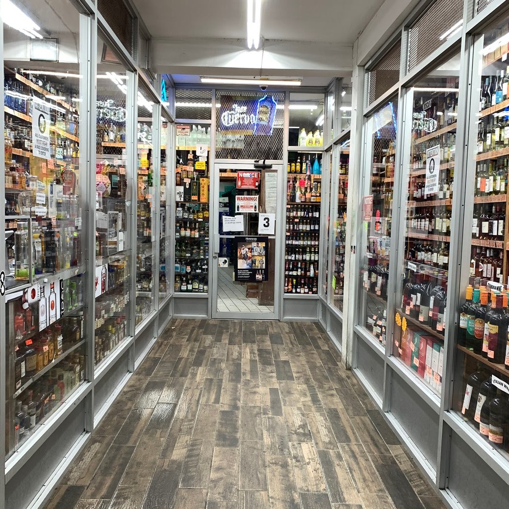 8th Av Wines & Liquors 1