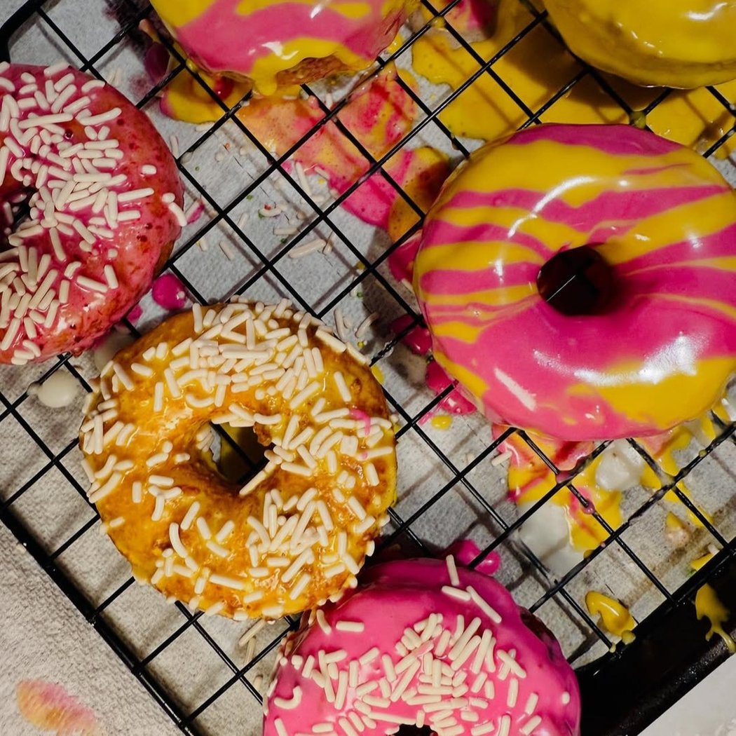 Maki's Donuts 2