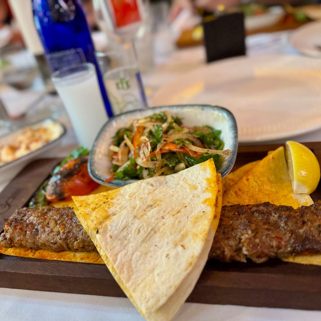Samdan Mediterranean Restaurant and Bar 3
