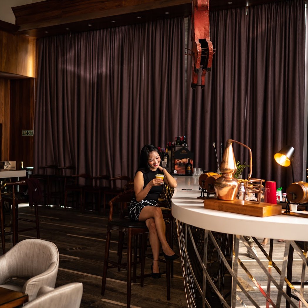Musical Nights At R Bar 3