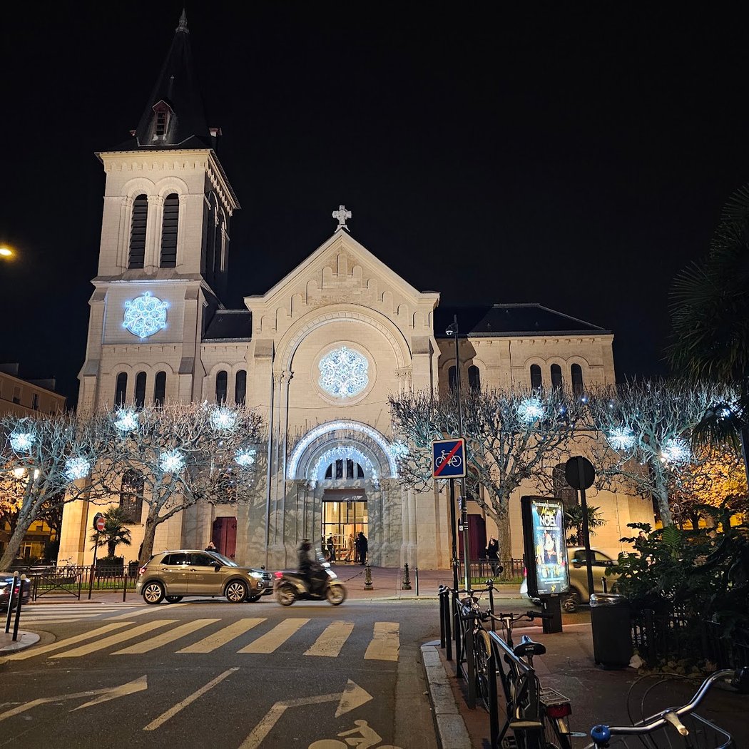Church of Saint Justin de Levallois-Perret 1
