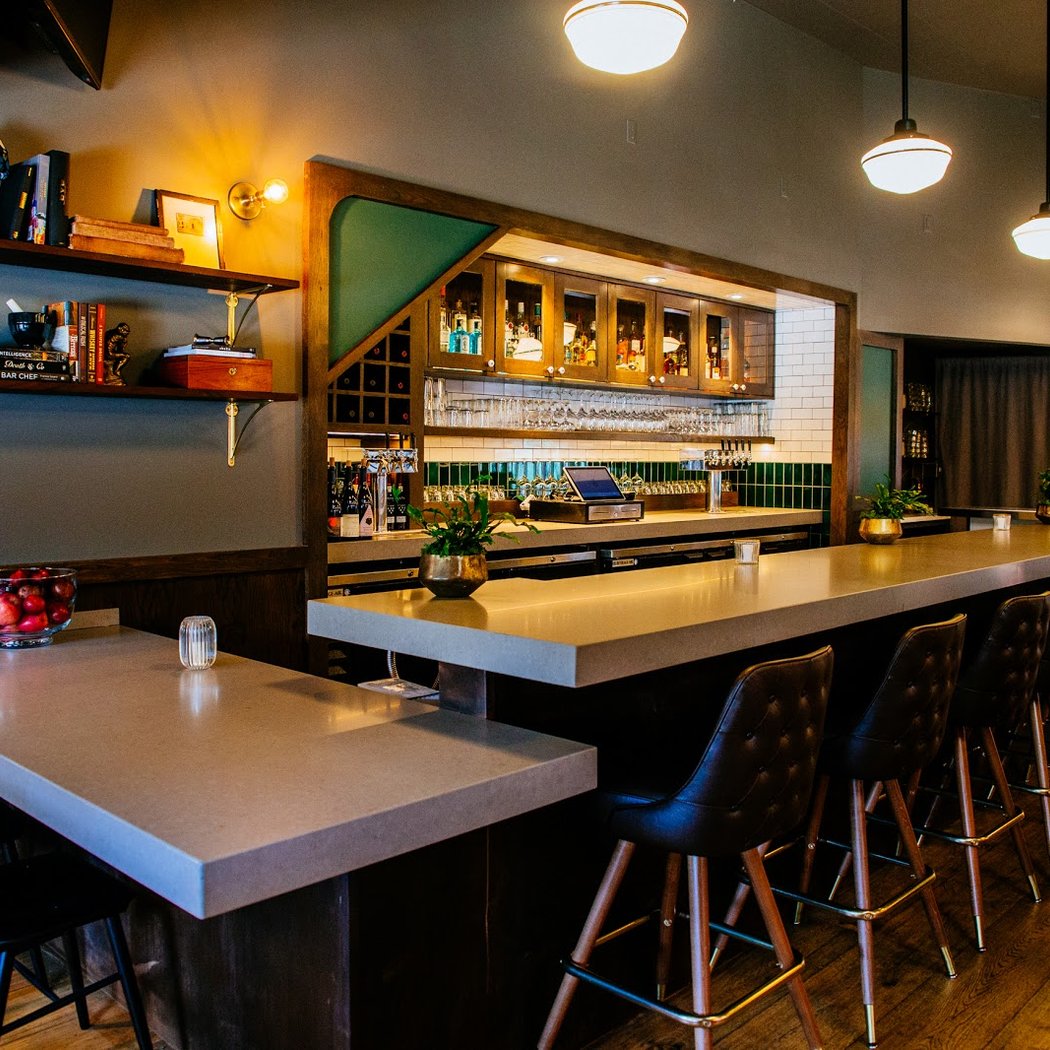 Mr. Digby's Bar & Restaurant 2