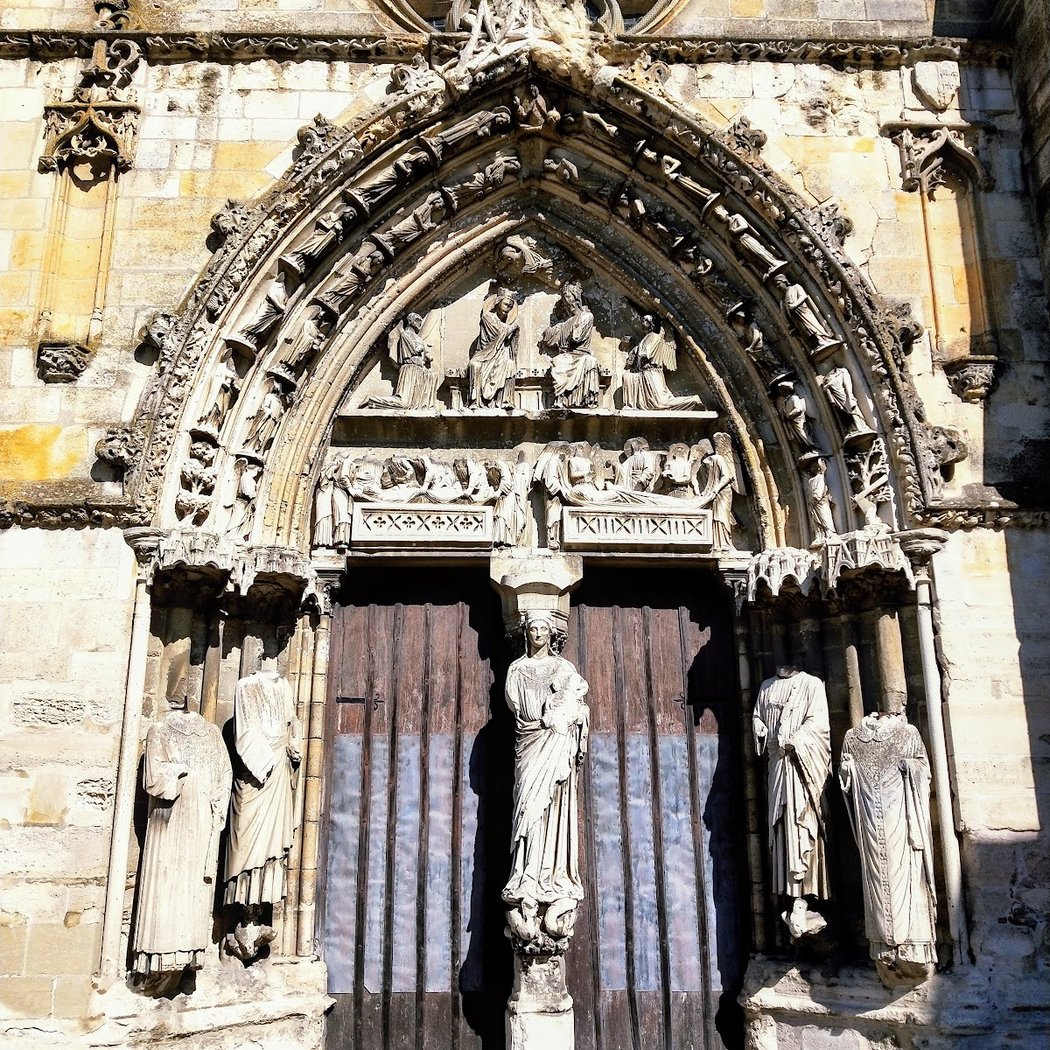 Basilica of Our Lady of Good Protection 3