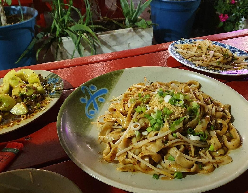 Huangcheng Noodle House 山西刀削面 2
