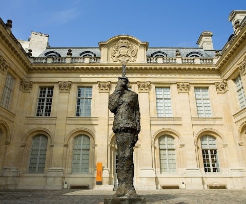 L’enfant Didi, Itinerary of a Looted Work by Chana Orloff 1