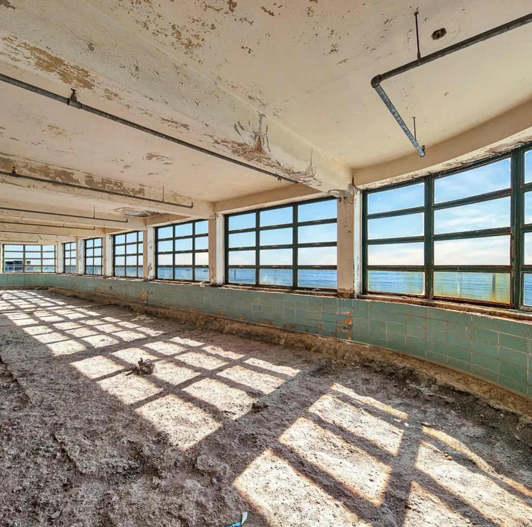 Jacob Riis Park Rd/Bath House 3