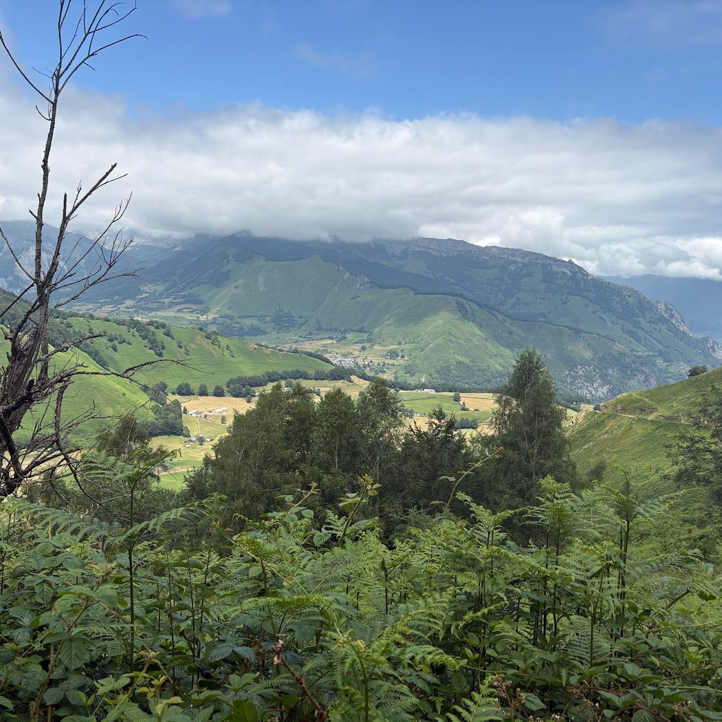 GR 10 Traversée des Pyrénées Randonnée dans les Pyrénées de l'Atlantiques à la Méditerranée 3