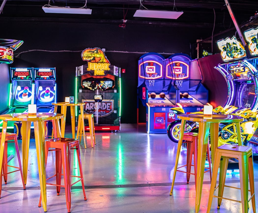 Bananas' Axe Cabana - New Rochelle, NY 3