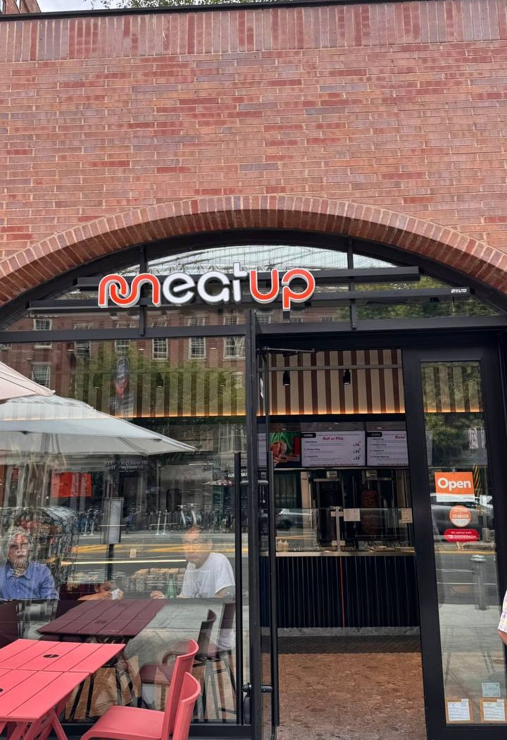 MeatUp Mediterranean Restaurant 3