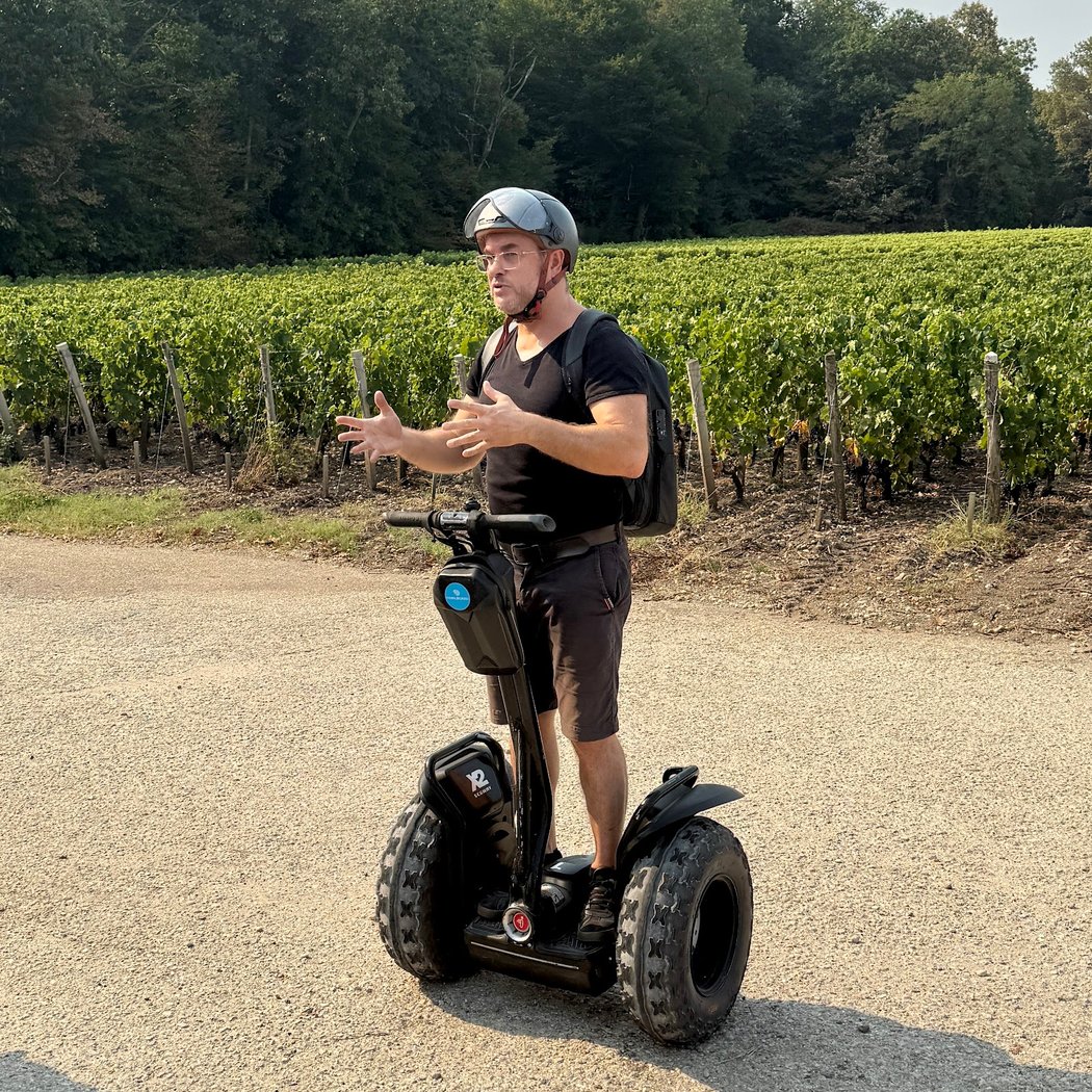 Mobilboard Pessac Léognan-balade en gyropode segway et trottinette électrique dans les vignobles de Bordeaux 1