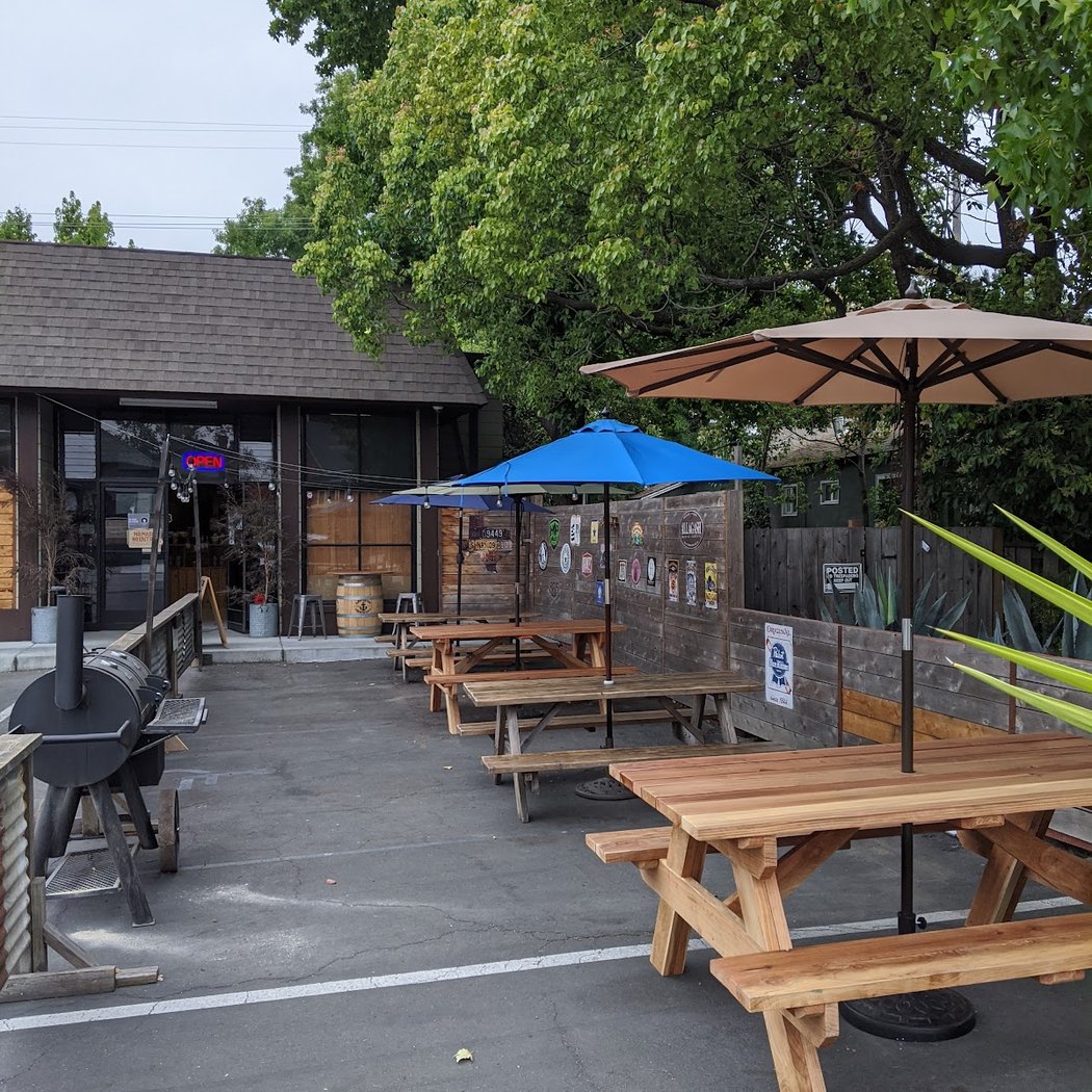 Charley's Wine Country Deli 2