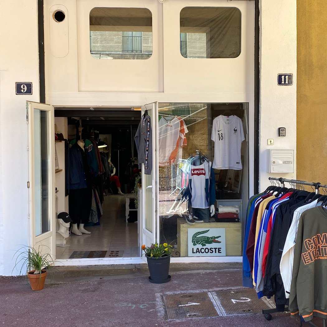 89 Store 2