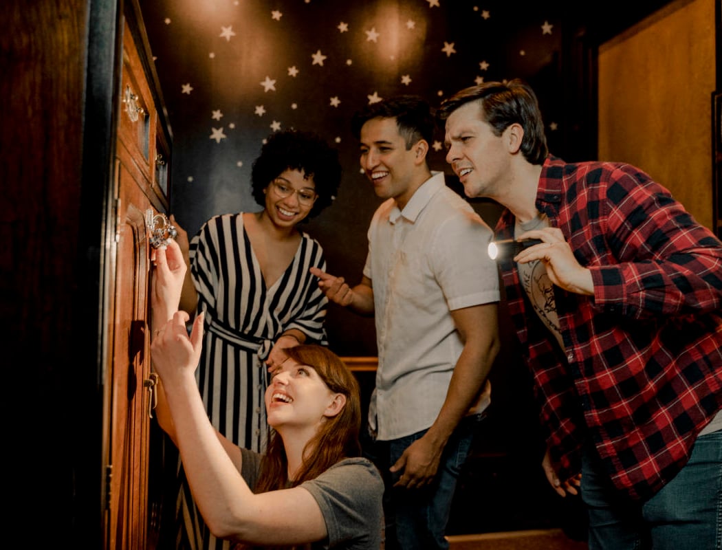 Red Door Escape Room 1