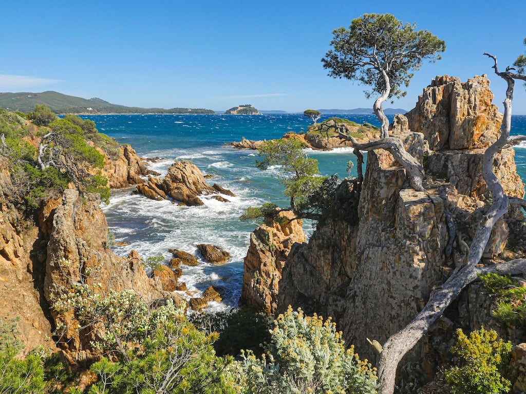 Sentier du littoral Plage de l'Argentière La Londe des Maures / Le fort de Brégançon. 1