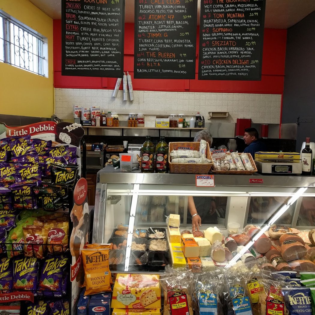 Oxbridge Market & Deli / Hillcrest Market 3
