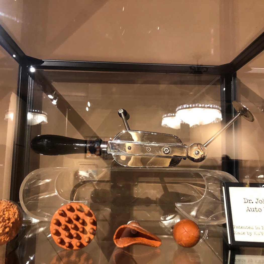 Antique Vibrator Museum 1