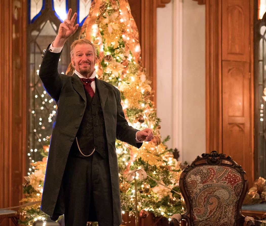 Mr. Dickens Tells a Christmas Carol 2
