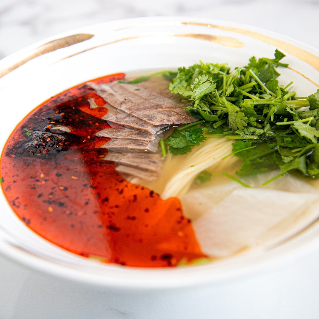 DH Noodles & Grill 敦煌兰州牛肉拉面 1