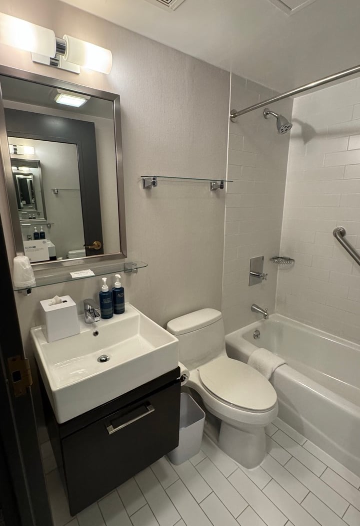 Four Points by Sheraton Midtown - Times Square 3