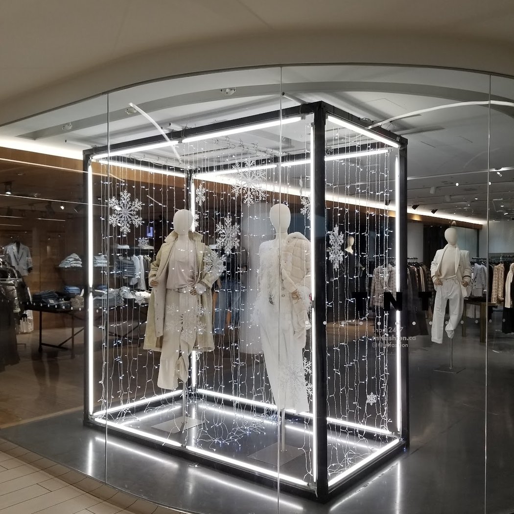 TNT Woman Yorkville 2