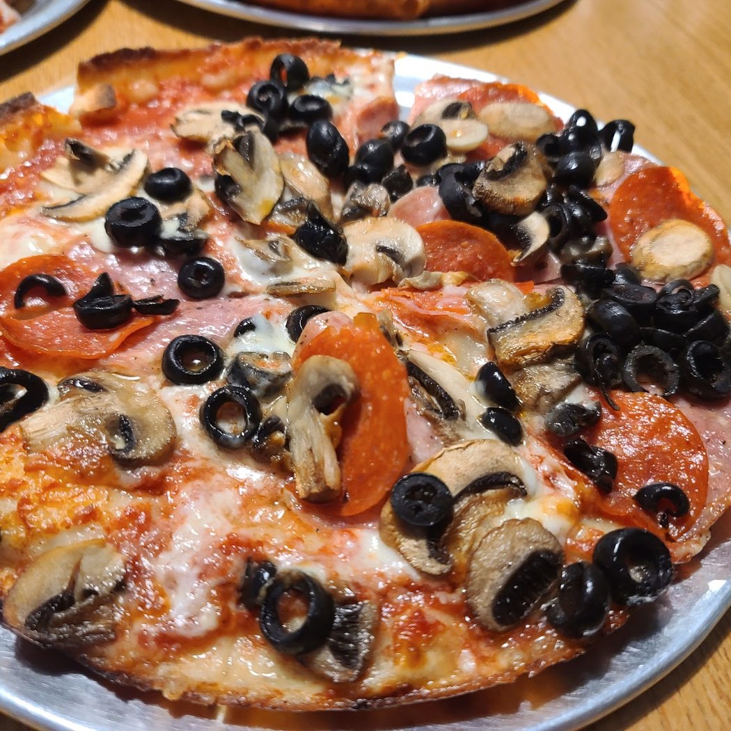 Cicero's Pizza 1