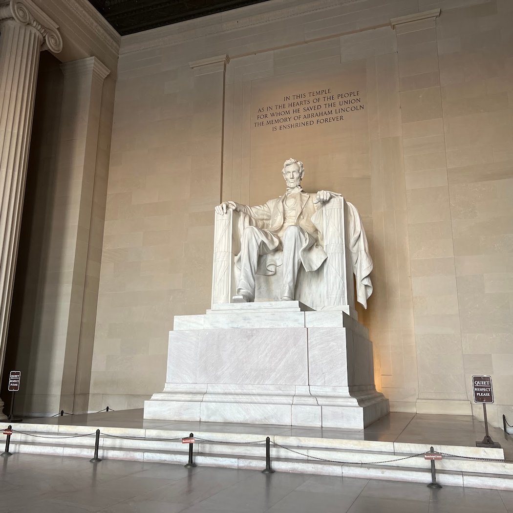 Lincoln Memorial 4