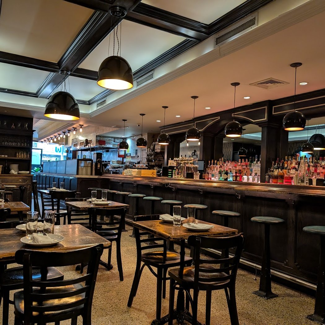Nino's 46 3