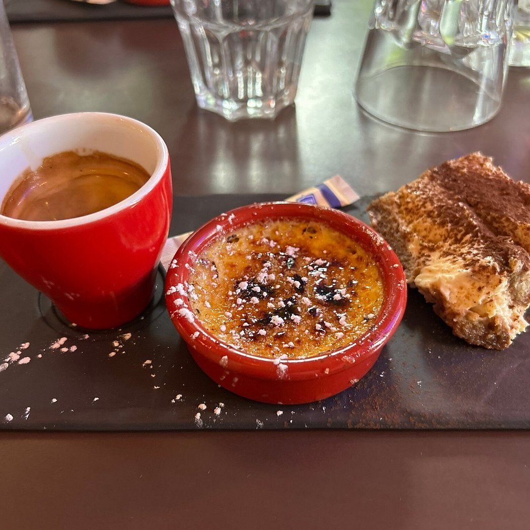 Kaskad Café, restaurant Buttes-Chaumont 3