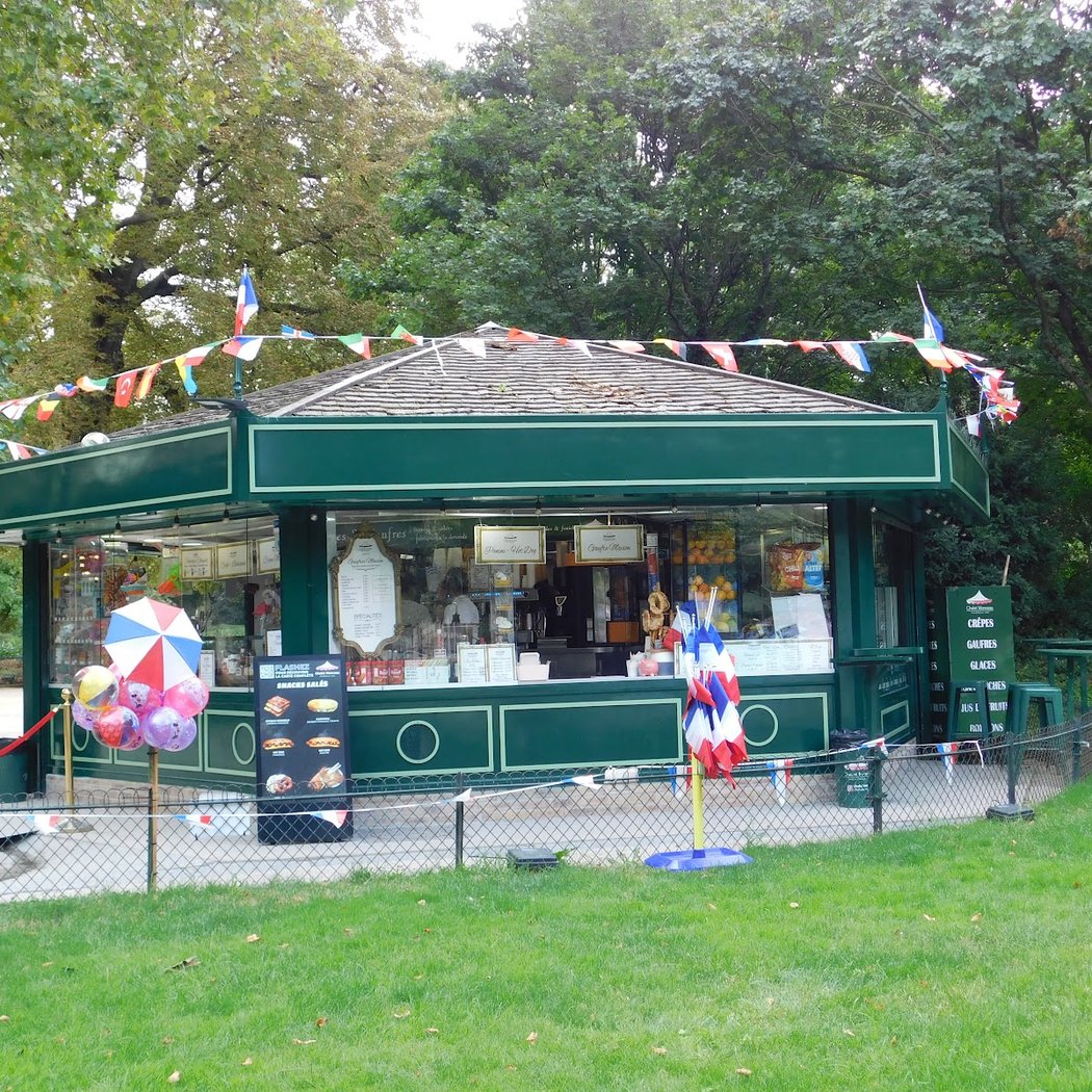 Snack Chalet of Parc Monceau 3