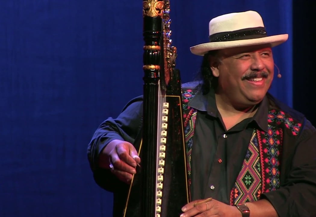 Live Performance with Carlos Reyes