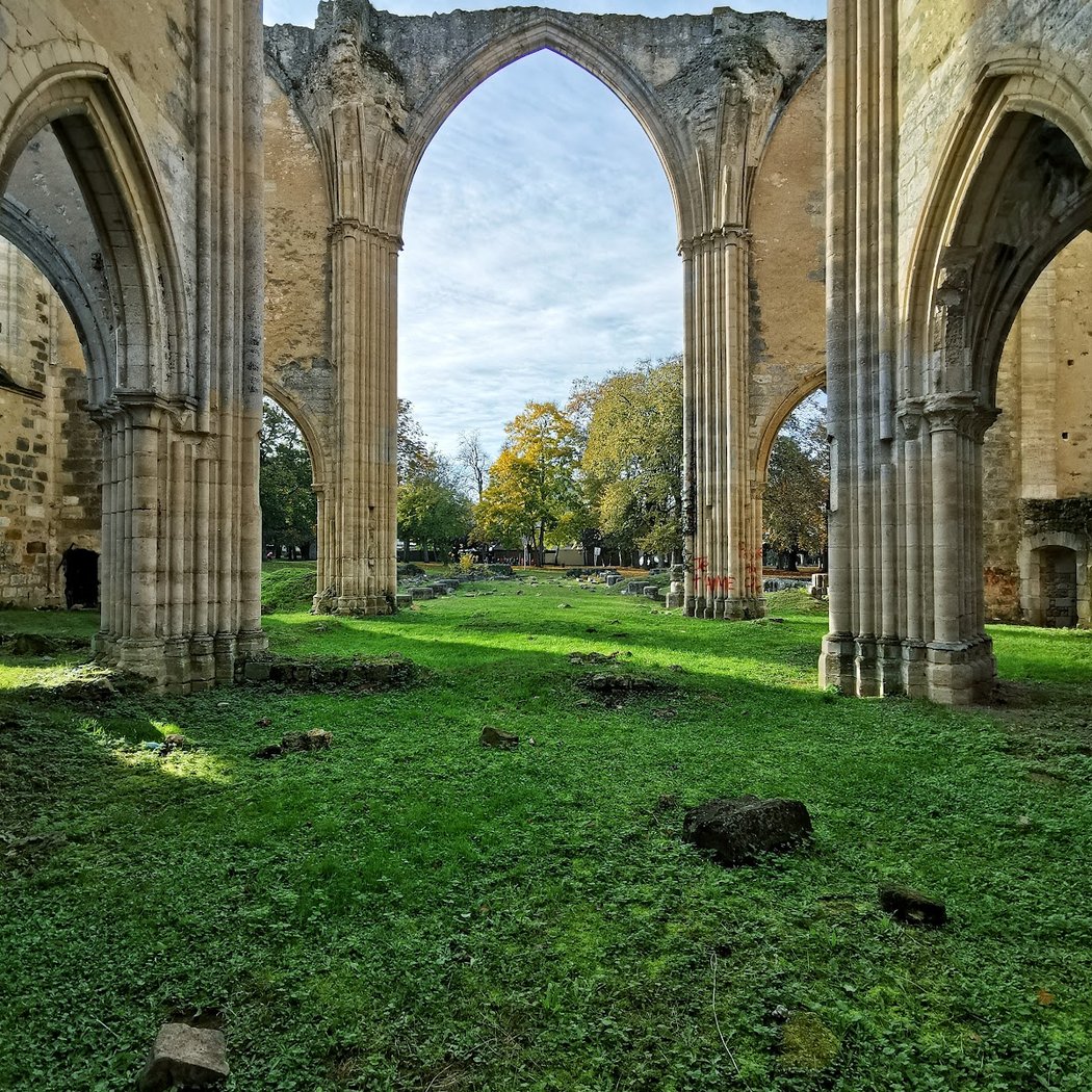Abbaye Notre-Dame du Lys 2