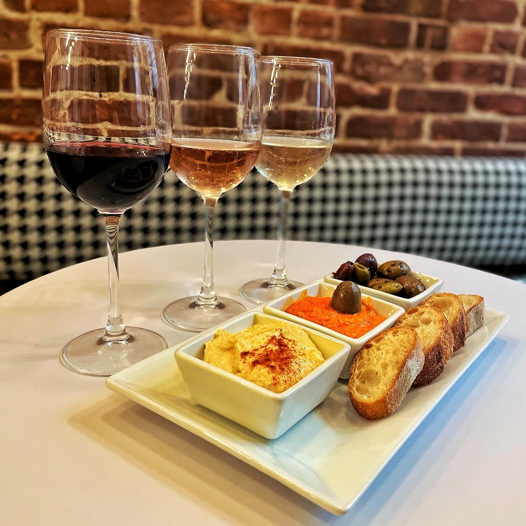 Madame Bonté Wine Bar 2