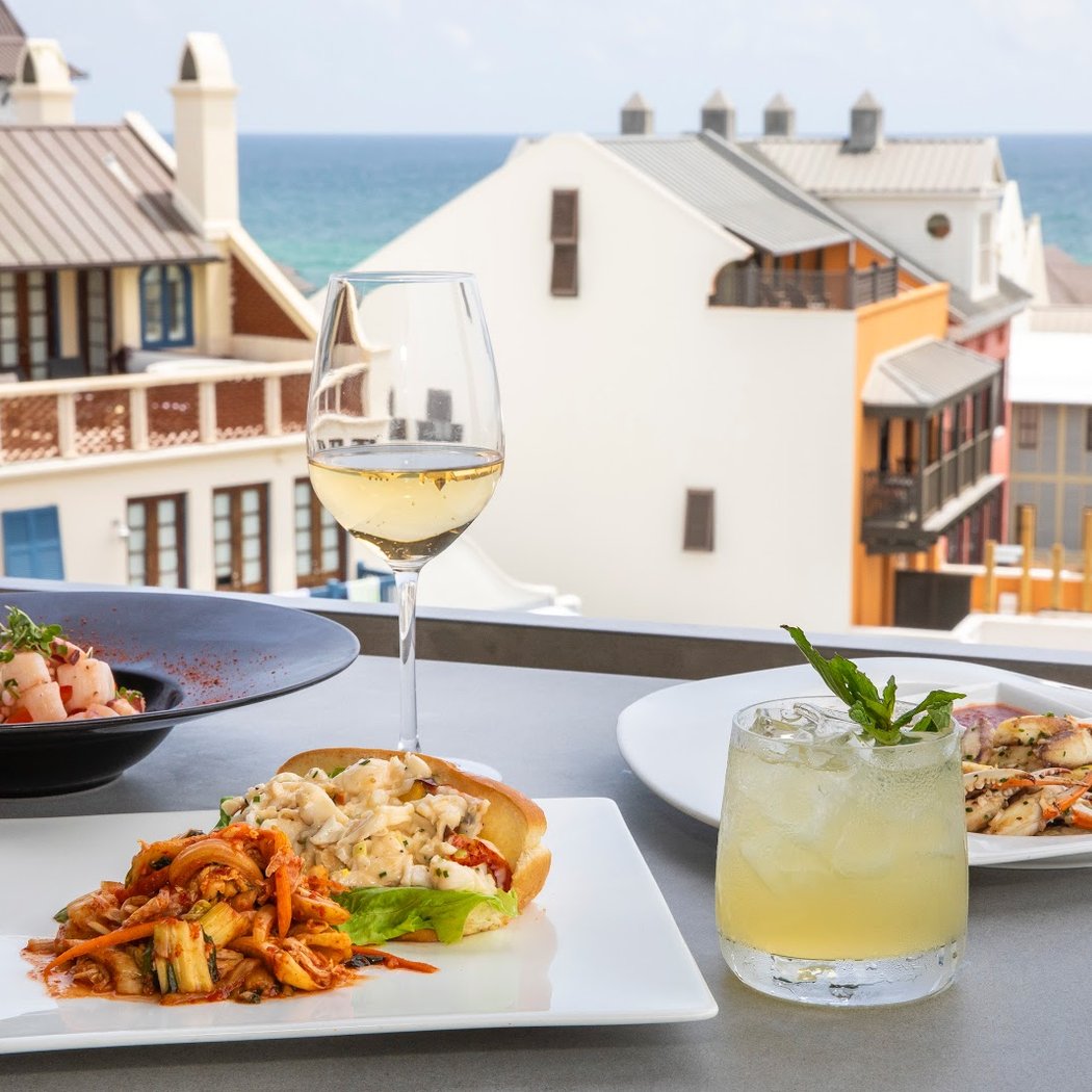 Pescado Seafood Grill & Rooftop Bar 1