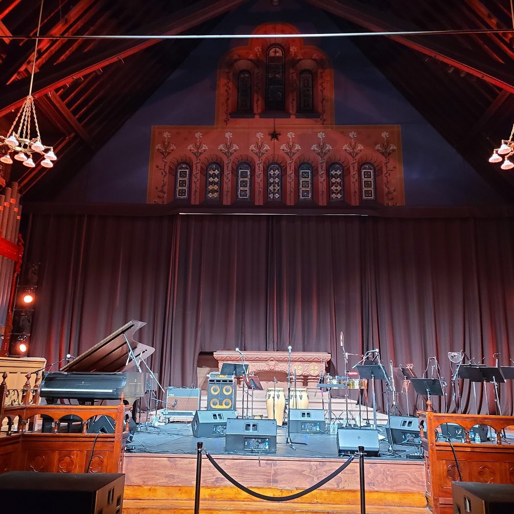 Cumbia Cathedral VI 2