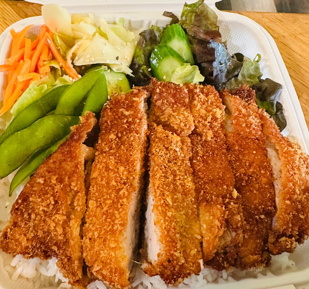 Yoma Cafe - Japanese Bento Box, Sushi rolls, Sandwiches and boba Drinks 3