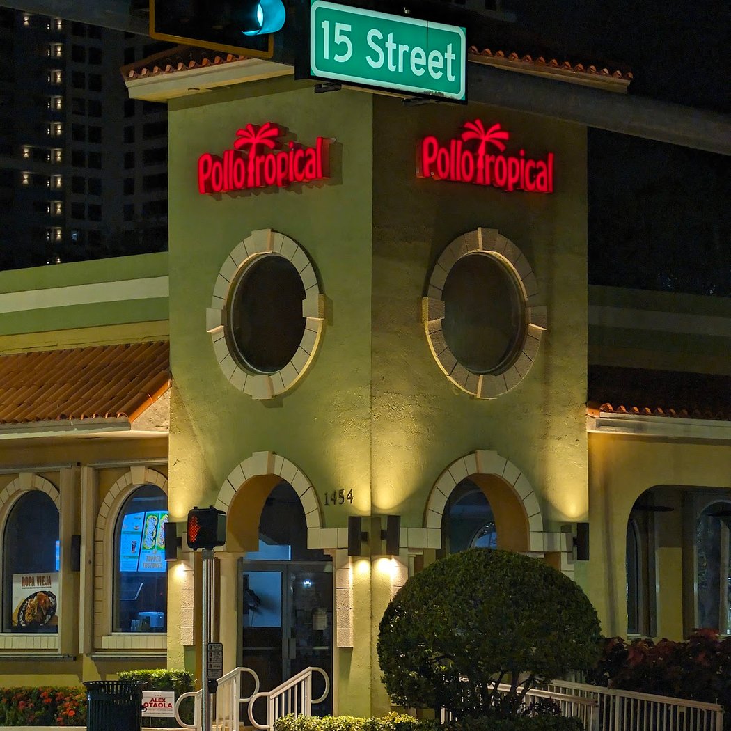 Pollo Tropical 2