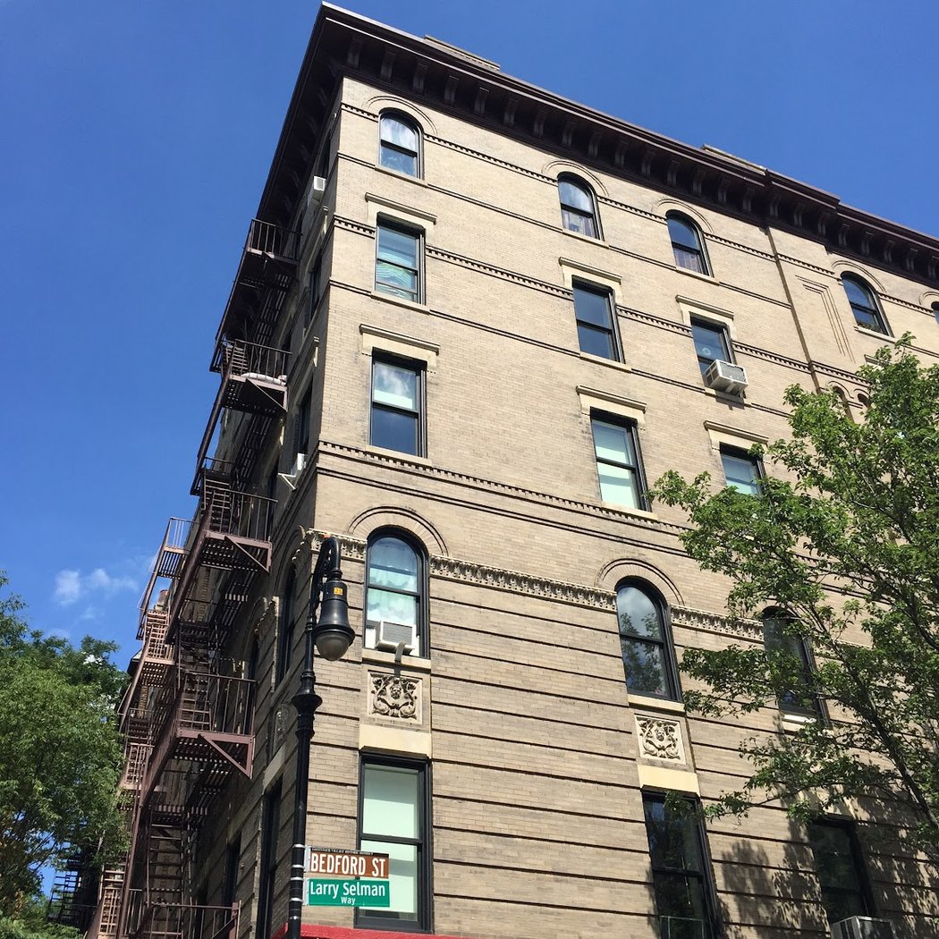 21 Grove Street 1
