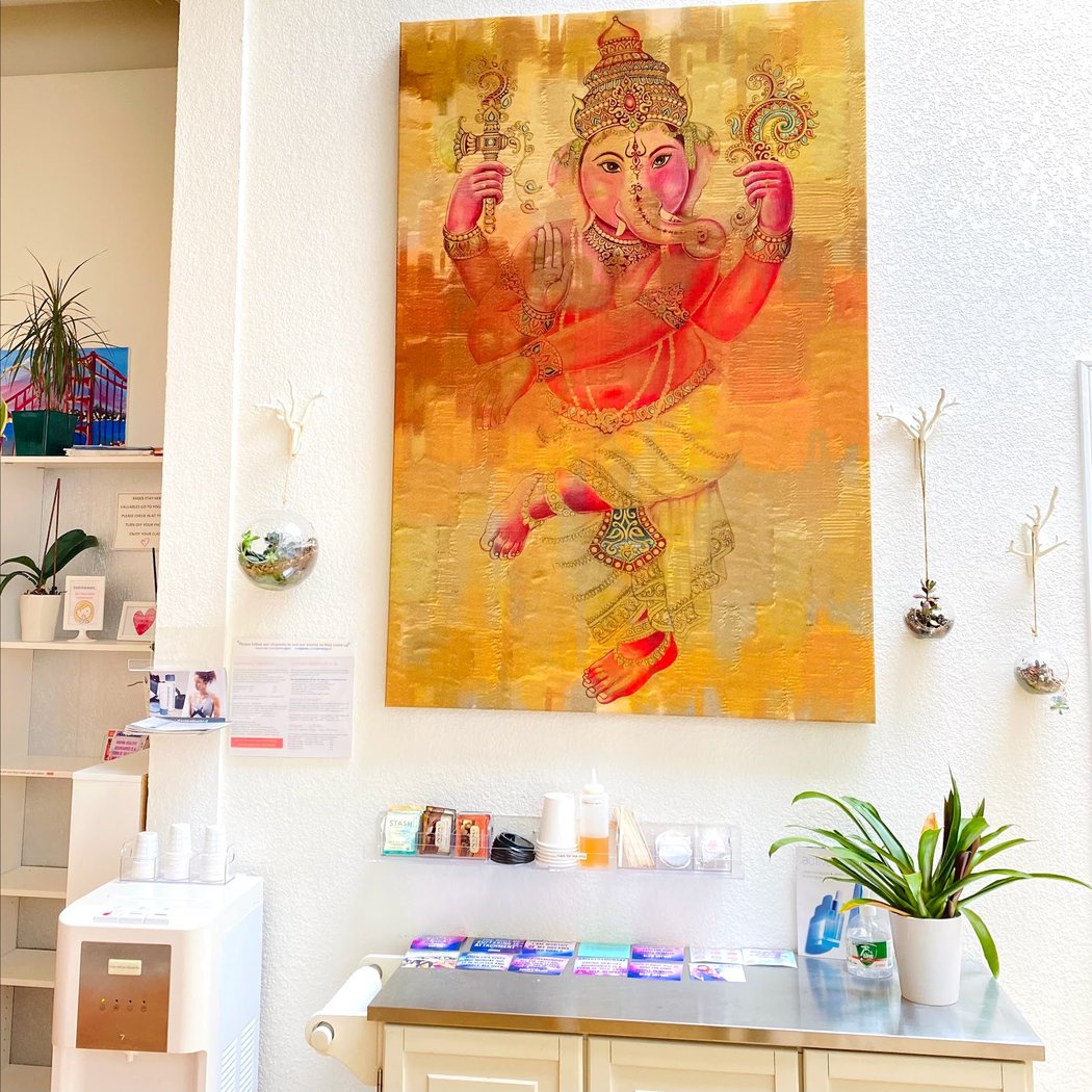 Glow Yoga & Wellness 3