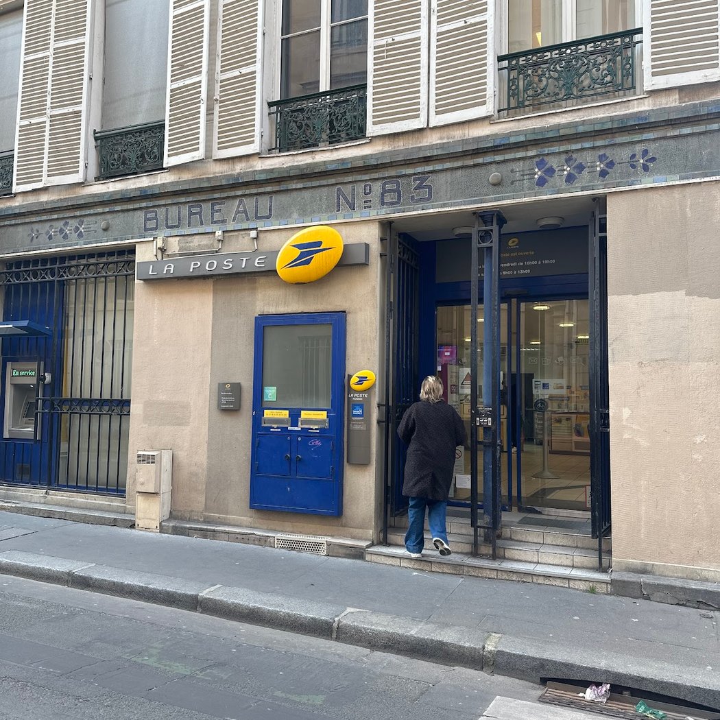 LA POSTE 2