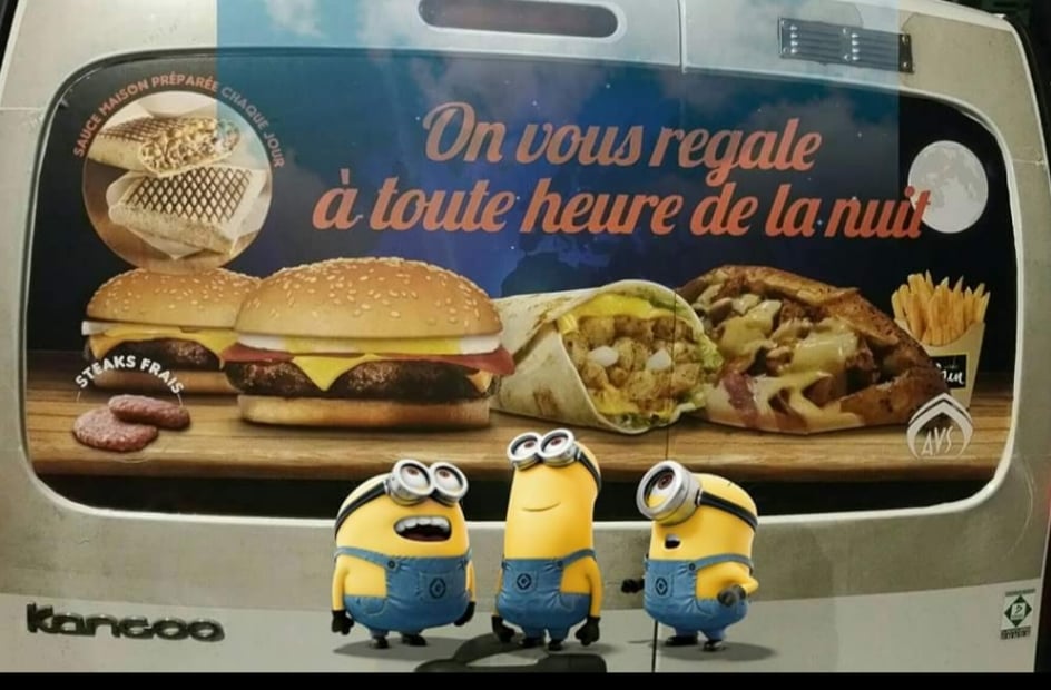 Mac2night livraison de nuit de burger halal ‏ Night delivery حلال, Entrega de sándwich, 3