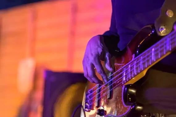 Bar Live 1