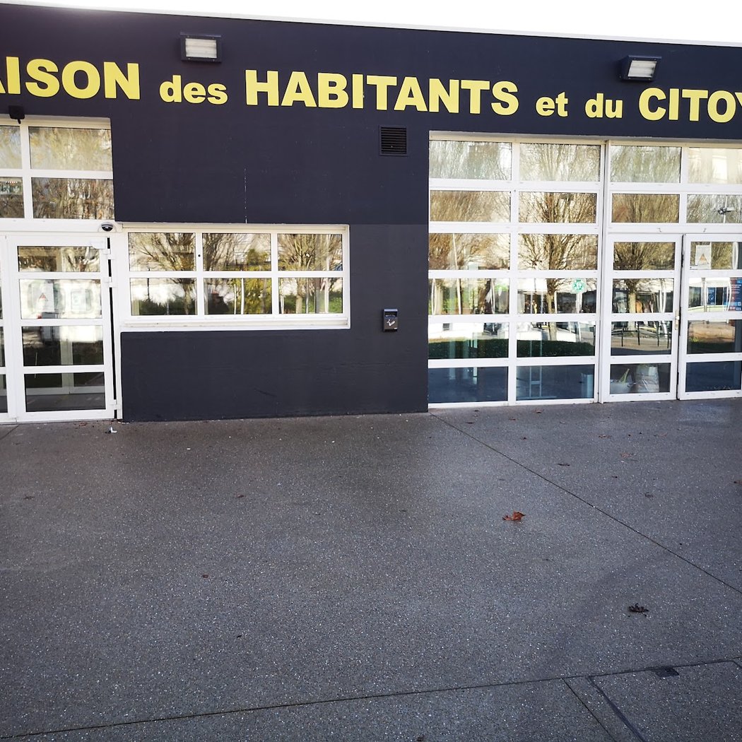 Mayor of District: Bellevue-Chantenay-Sainte-Anne 2