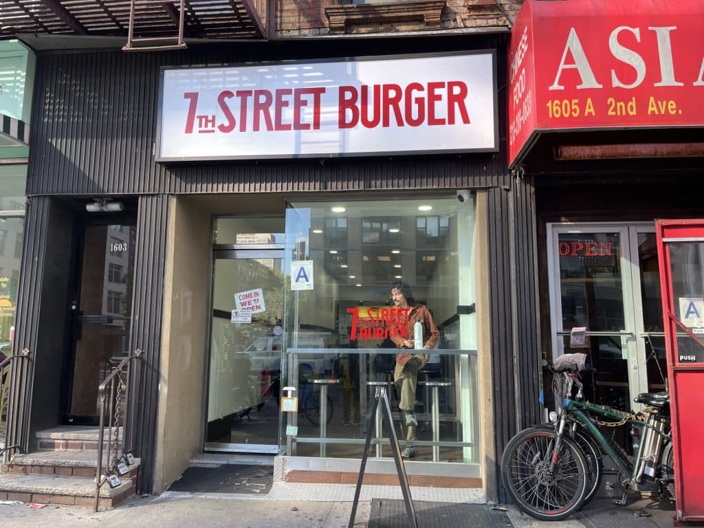 7th Street Burger Upper East Side 2