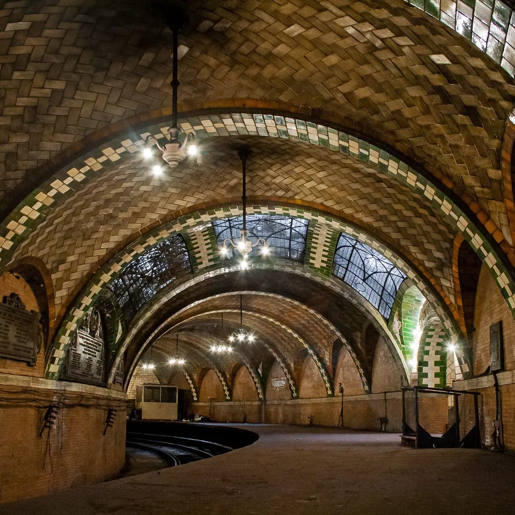 Old City Hall Station 3