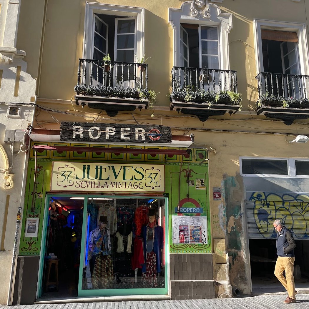 Ropero Sevilla 3