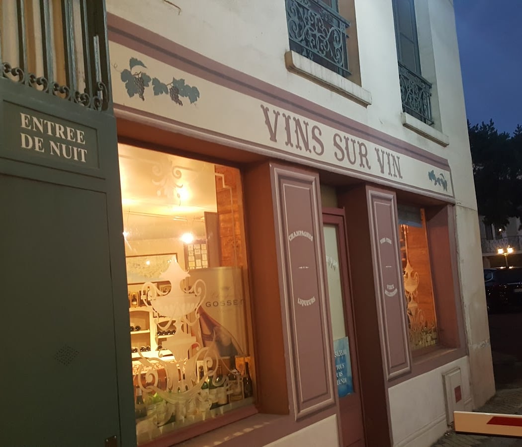 VINS SUR VIN 1